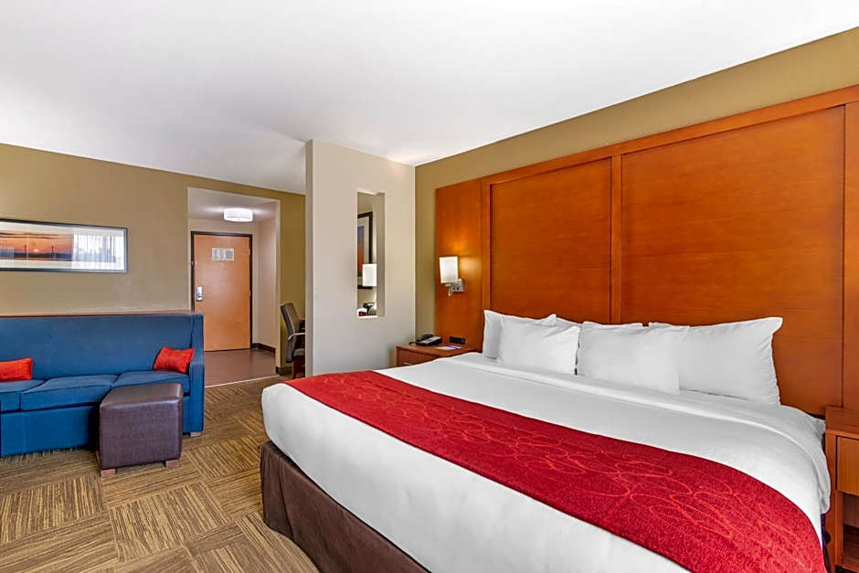 Comfort Suites Brunswick