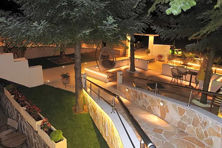 Hotel Konaki