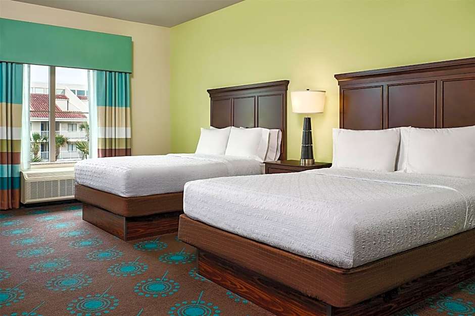 Hampton Inn By Hilton And Suites Destin