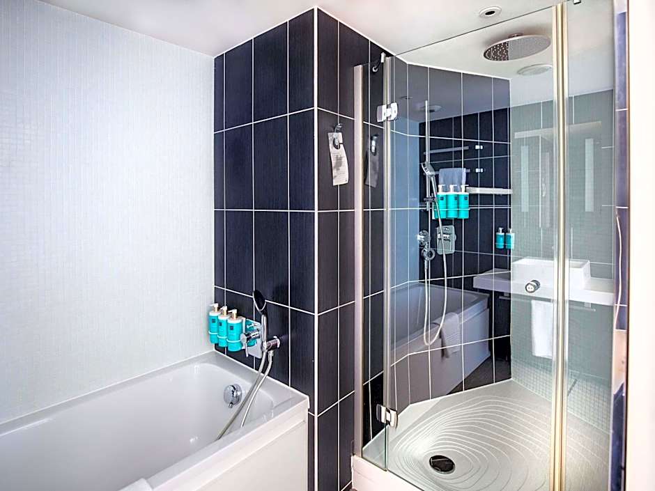 Novotel Suites Paris Issy Les Moulineaux