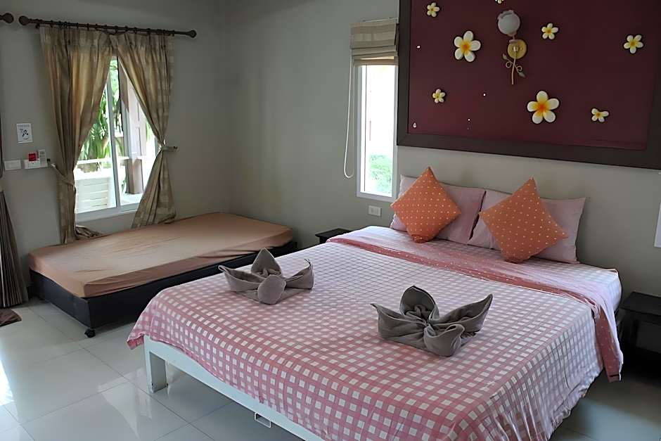 Bee Orchid Pool Villa