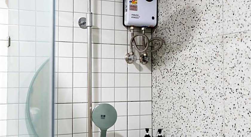 CA Hotel and Residence