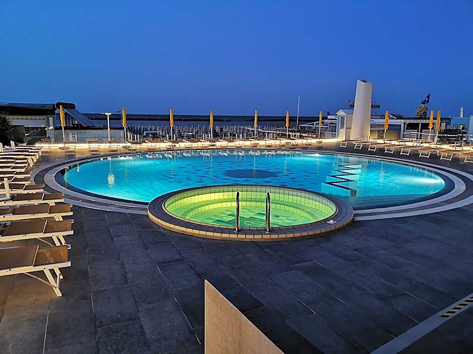 Hotel David