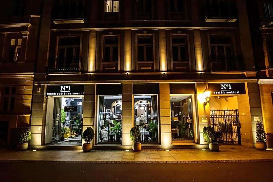 No1 Bed&Breakfast Restauracja ŚNIADANIE I PARKING W CENIE!