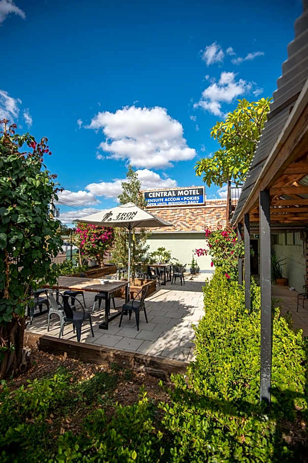 Longreach Most Central Motel