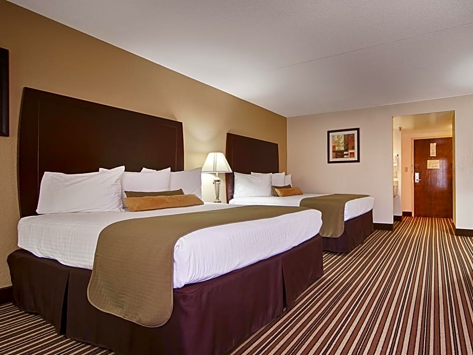 Best Western Ashbury Inn