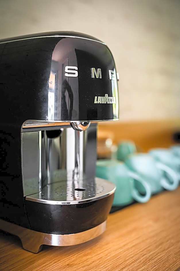 Lakeview Hotel Motel