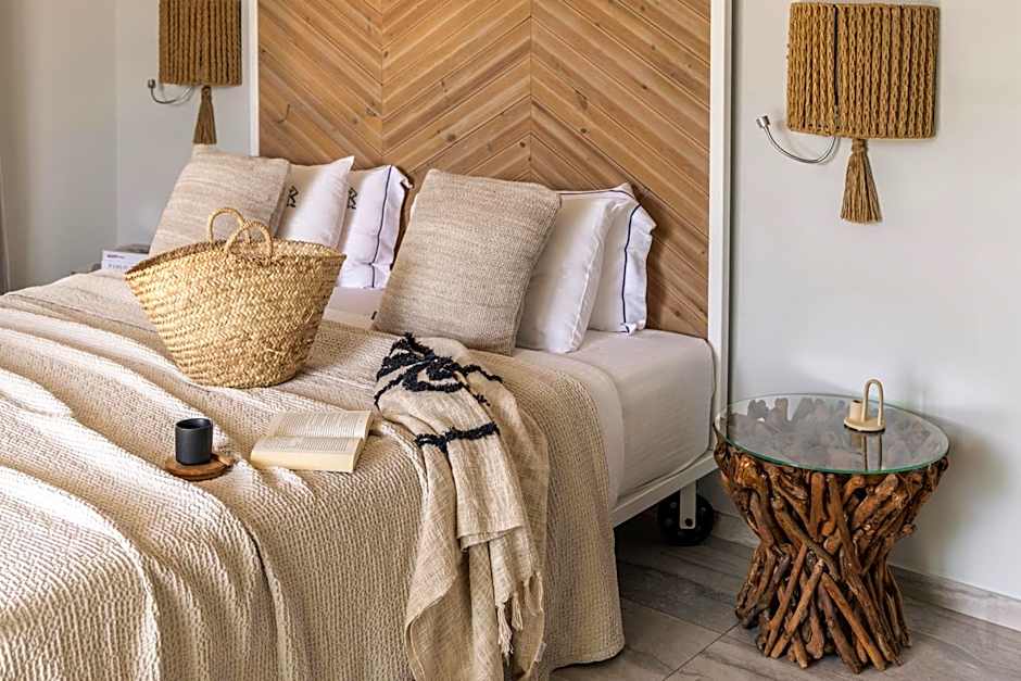 Blue Carpet Luxury Suites