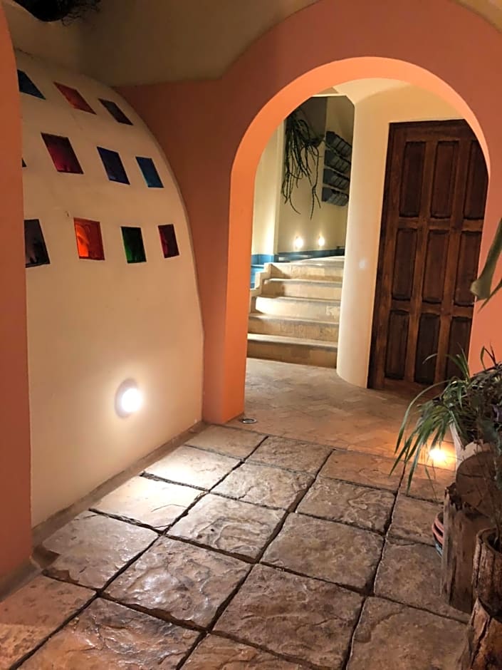 Magnolias Boutique Suites & SPA