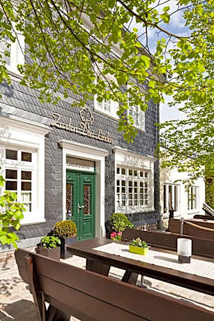 Zu den Drei Linden - Hotel & Restaurant
