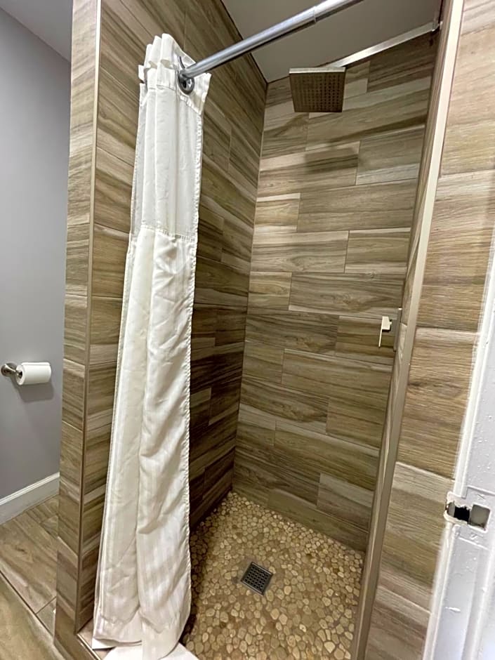 Howard Johnson by Wyndham Ridgecrest, CA