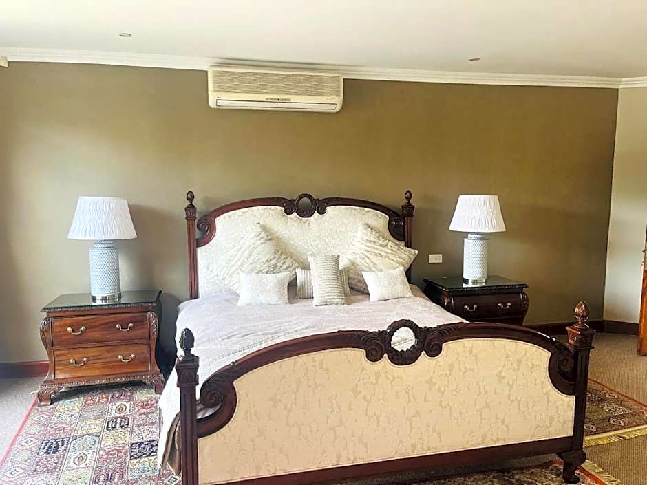 Bophirima Boutique Hotel