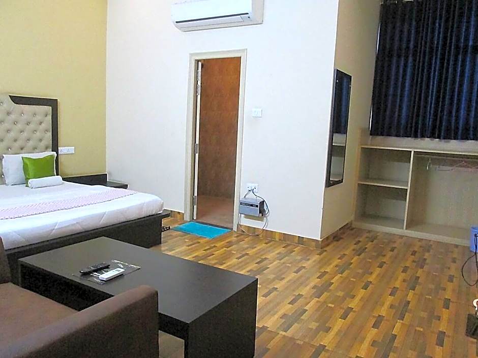 Hotel Ramprastha – Ayodhya, VA