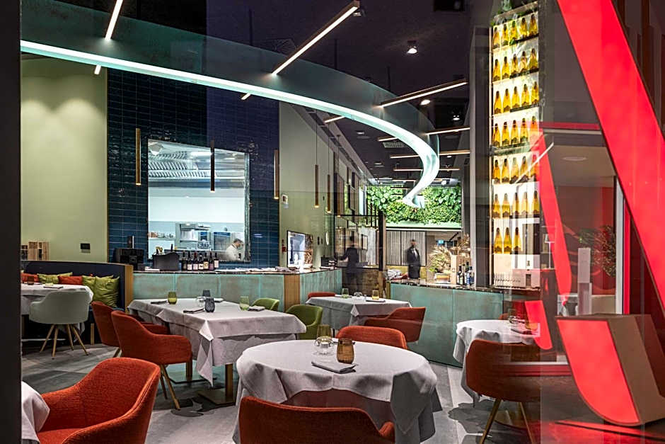J44 Lifestyle Hotel