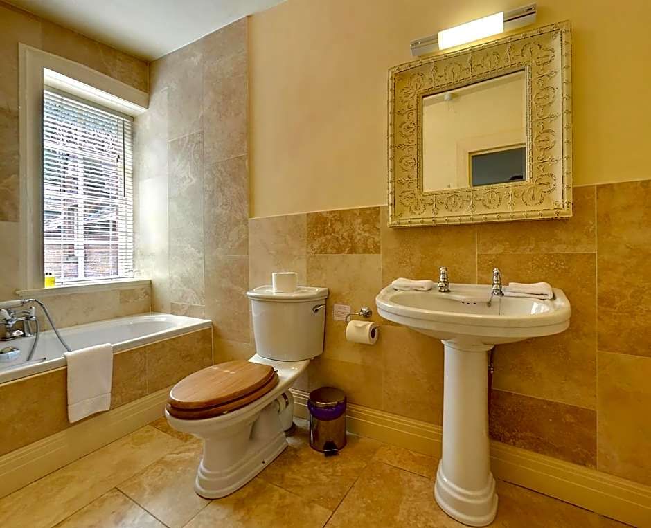 Trigony Hotel and Garden Spa