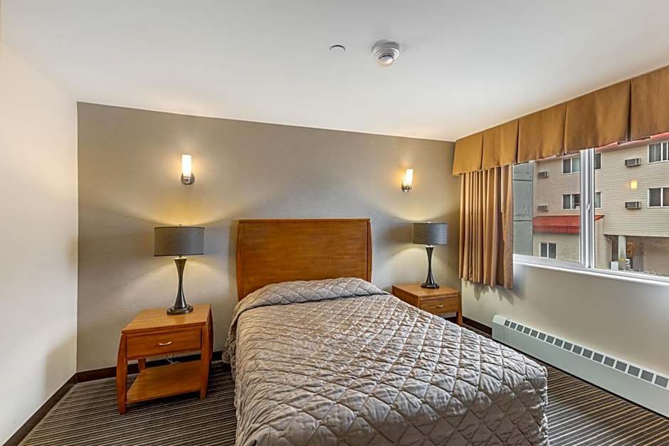 Breeze Inn Motel