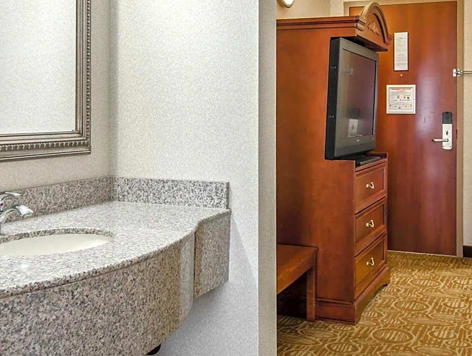 Sleep Inn & Suites Springdale West