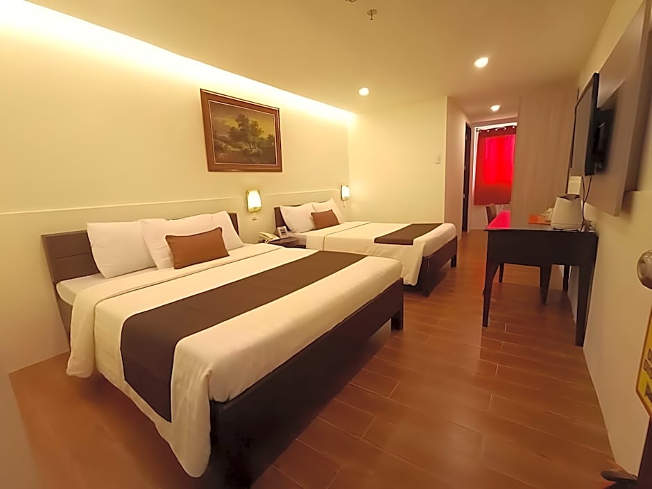 Photo 1 of 2 of Superior Room