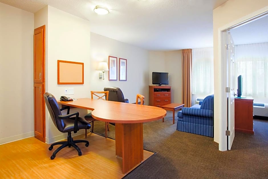 Candlewood Suites New Bern