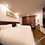 Guangxing Boutique Hotel (Guangzhou Baiyun Station No.5 Apron Plaza)