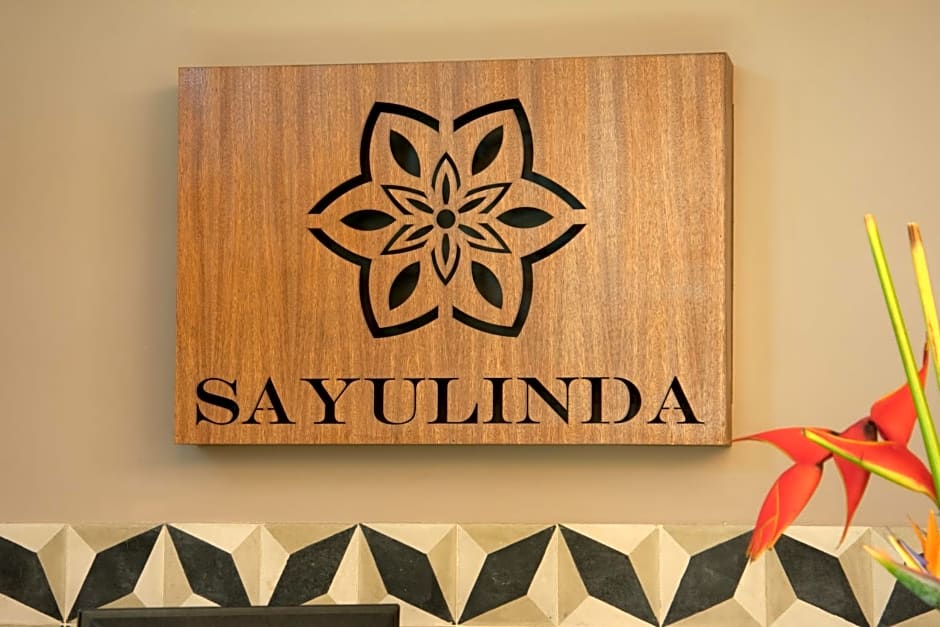 Sayulinda Hotel