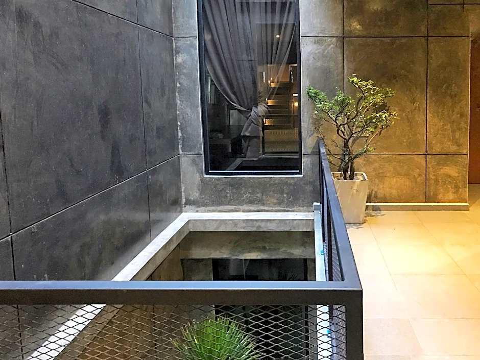 LE LODGE MANSION by Le Lodge