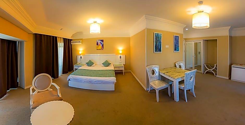 Amber Hotel