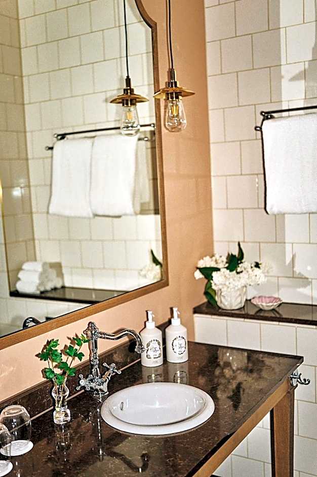 Savoy 1918, a member of Small Luxury Hotels of The World
