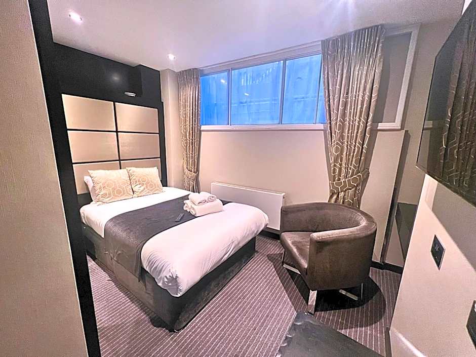 Great St Helen Hotel