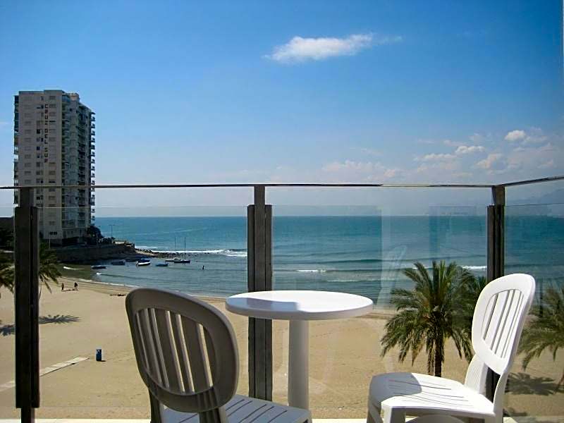 Photo 1 of 5 of 1 Double Bed or 2 Beds, Sea View