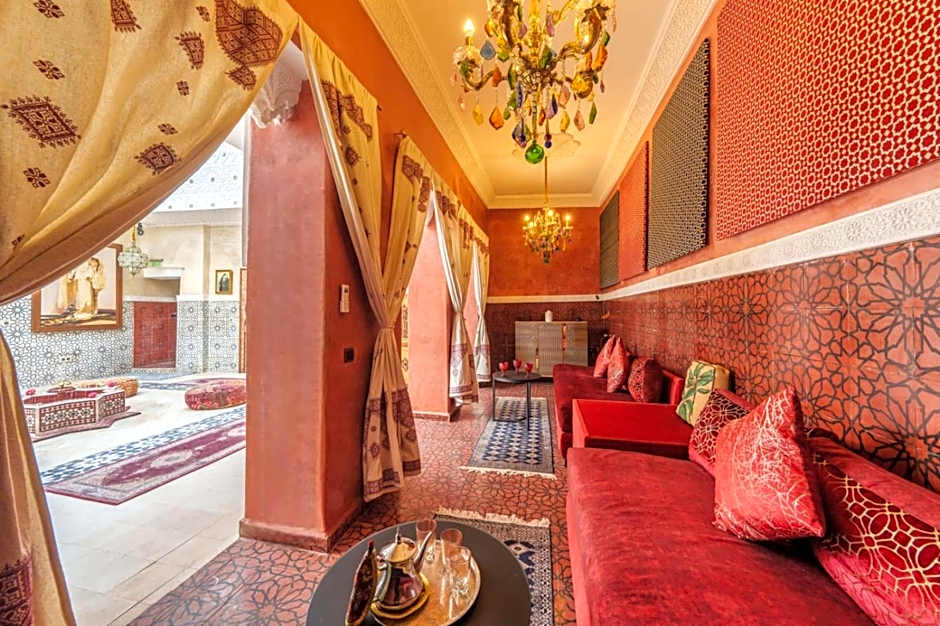 Riad 7 chambres - Petit dejeuner gratuit
