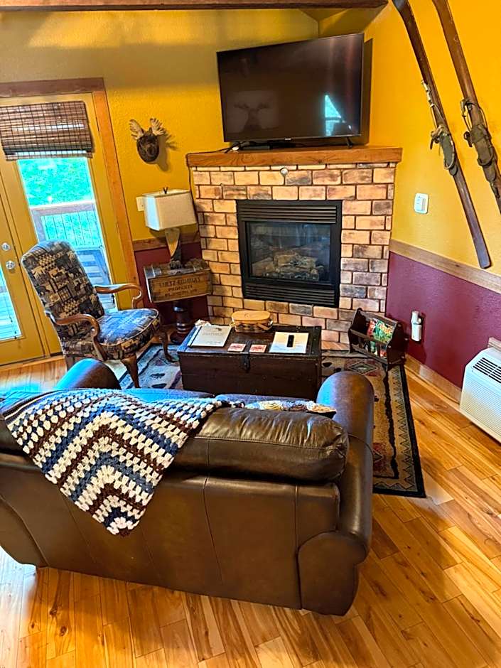 Eureka Sunset Cabins