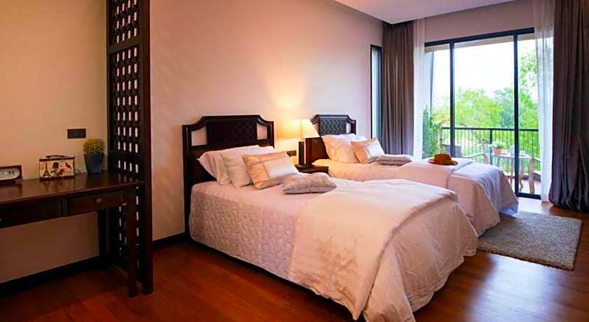 Rimnaam Klangchan Hotel