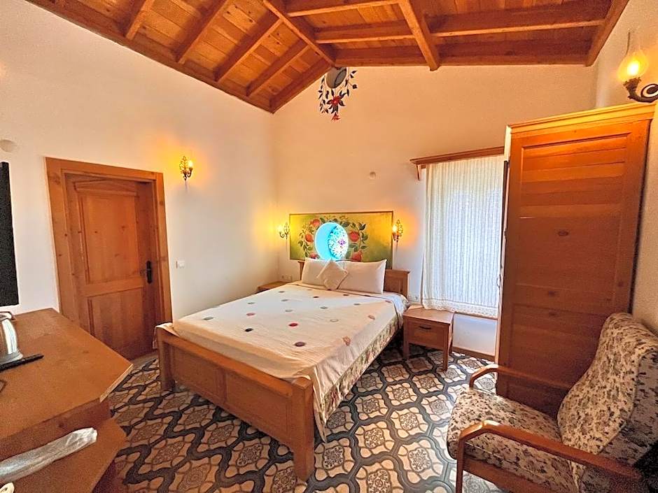 Eski Datca Otel