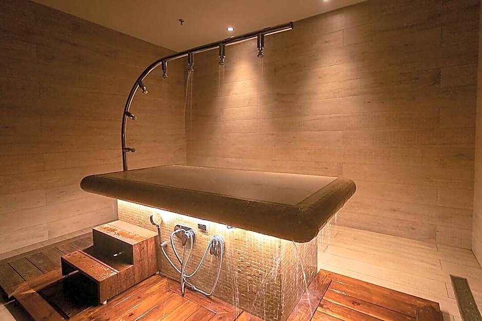 Modi Yoga Retreat - A Luxurious Yoga Retreat on the banks of Ganges