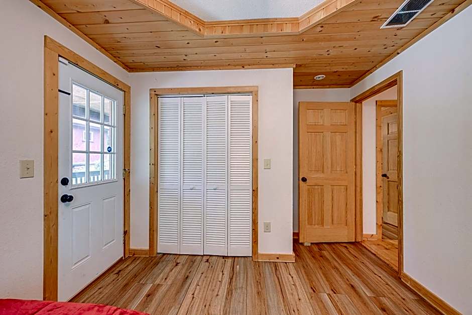 Smoky Mountain Cabin with Camping Area and Fire Pit!