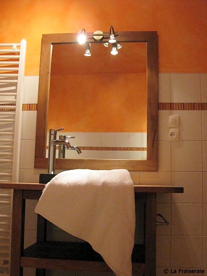 Chambres d'Hôtes La Fraiseraie