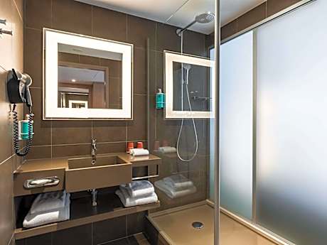 Standard Double Room with Queen Size Bed
