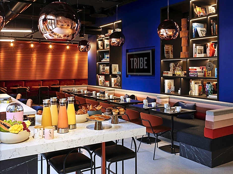 Tribe Paris Saint Ouen