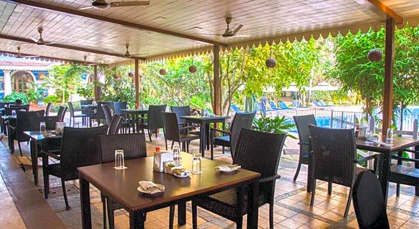 Acron Candolim Regina