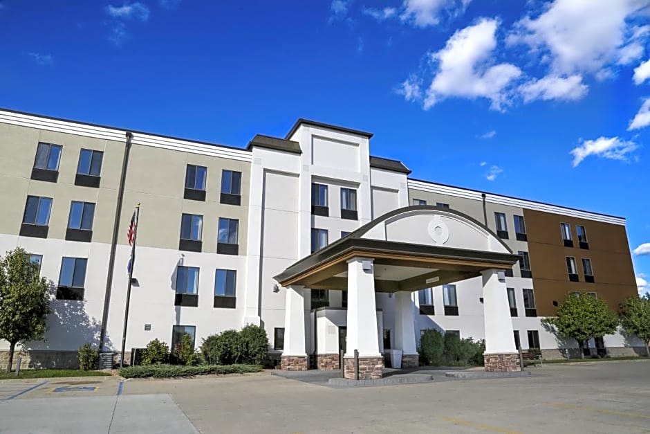 Holiday Inn Express Fargo - West Acres, an IHG Hotel