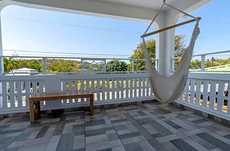 El Flamingo Beach Club