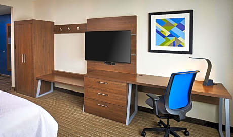 Standard Room with Two Queen Beds