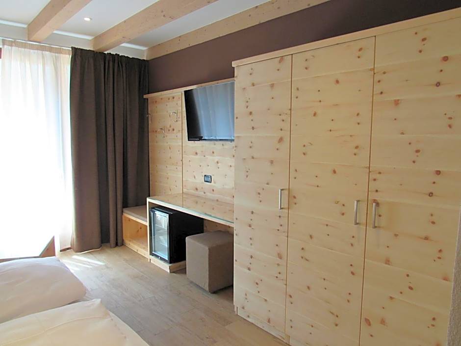 Hotel Garni My Ledro