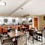 OYO Hotel Tulsa International Airport