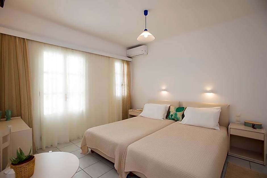 Hotel Charissi