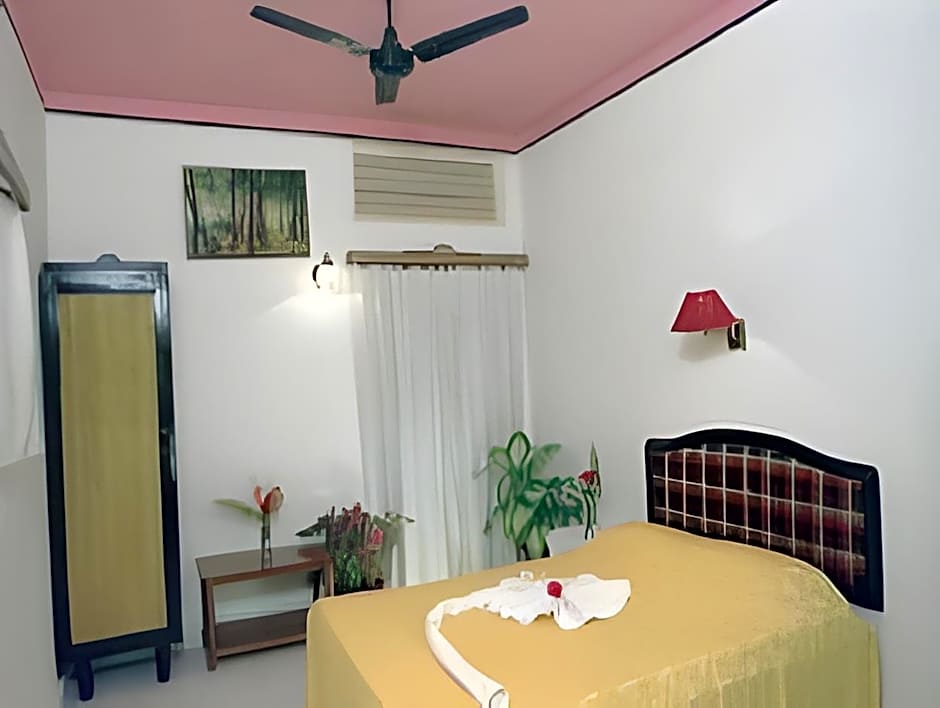 The Ronil Royale Hotel