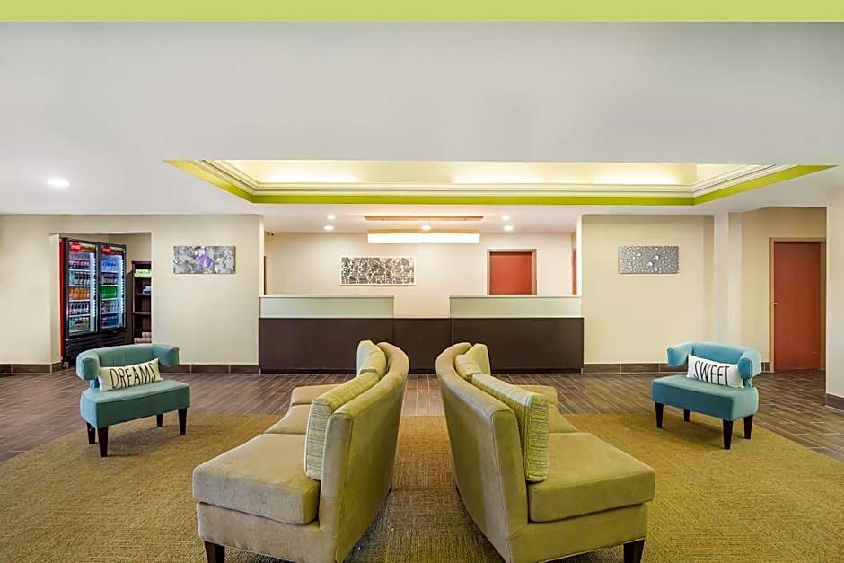 Sleep Inn & Suites North Mobile Saraland