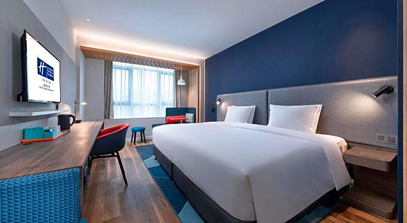Holiday Inn Express Chongqing Zhongxian By IHG
