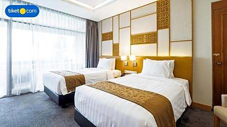Patra Semarang Hotel & Convention